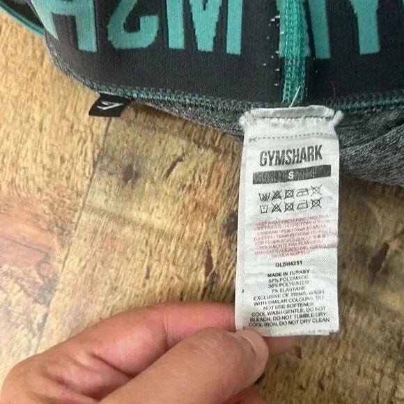 Gymshark Heather Gray Seamless Compression Shorts Women’s Size S Stretch Gym - Picture 4 of 5